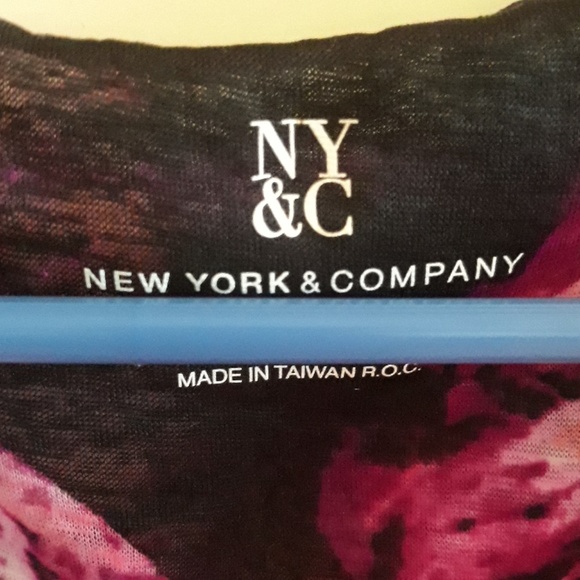 Top - Picture 2 of 3